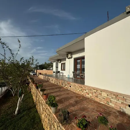 Emilio Apartments Ksamil Exterior photo