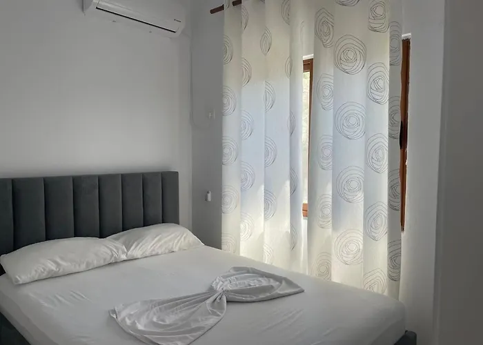 Emilio Apartments