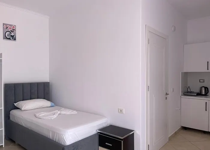 Emilio Apartments